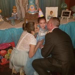 Meet your Posher, Sophia